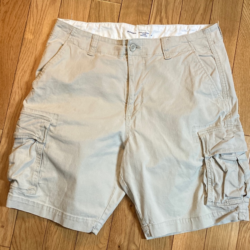 Old Navy Light Tan Cargo Shorts